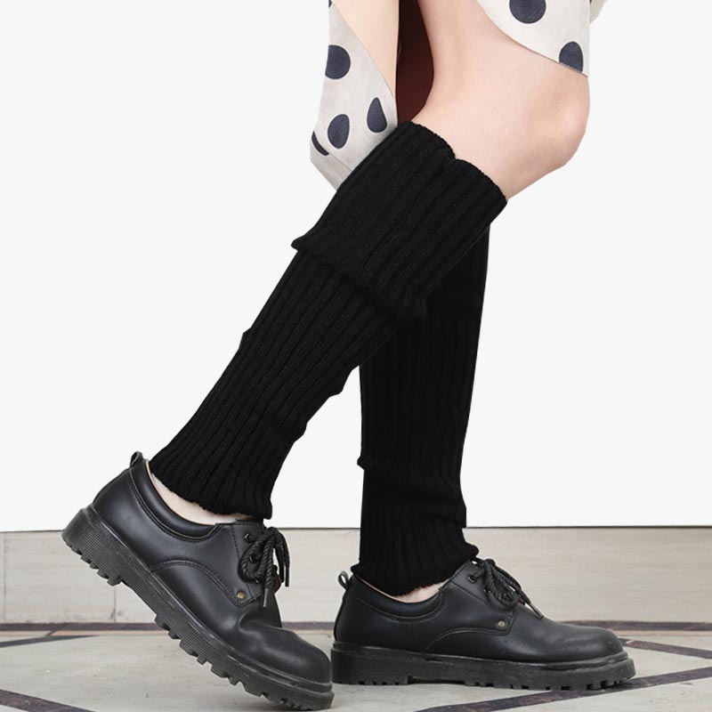 For a cute kawaii look Buy japanese girl loose socks. Japanese Socks with black color and cotton material, Wear it with black Japanese shoes