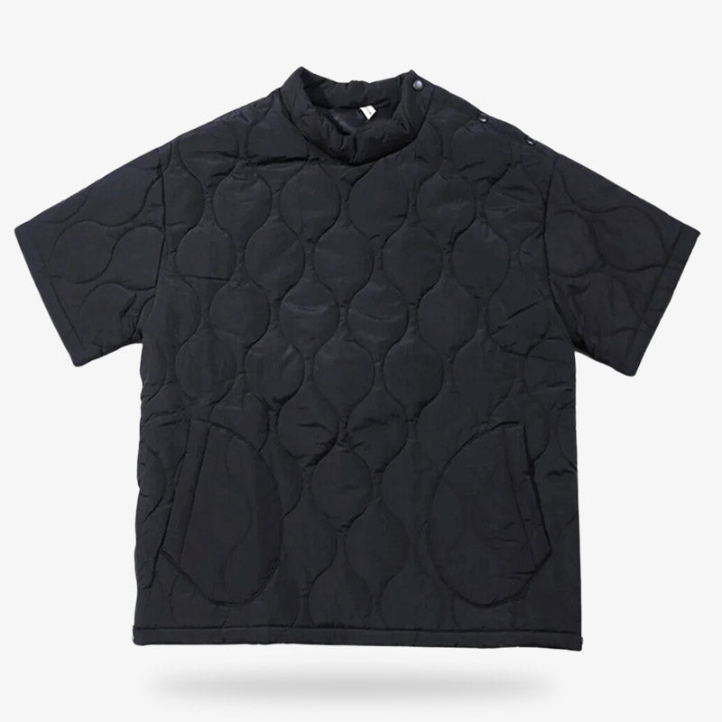 this streetwear hoodies japanese is comfortable to wear with two side pockets.