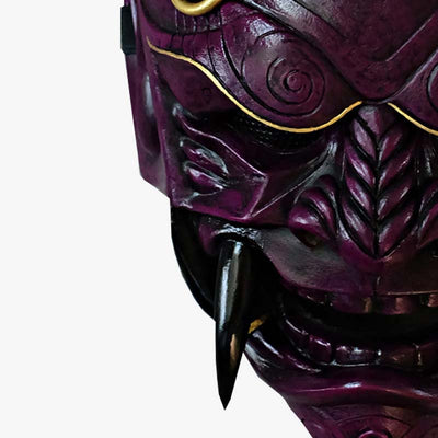 To please a fan of the world of Japan, here's a full oni samurai mask made with wood and fiberglass. Dark color painting