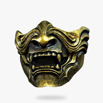 the black and gold japanese mask is made with fiber glass. THis mask is an half samurai mask representing a oni demon