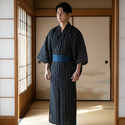 Black Kimono Cosplay