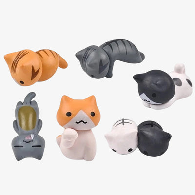 six cute Kawaii Japanese cat maneki neko pop figurines in different colours
