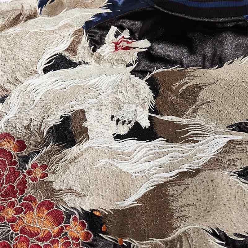 アート・デザイン・音楽 JAPANESE EMBROIDERED JACKETS VOLUME 2 XXL】Rare Oversized Sukajan Jacket – Frogs, Moon & Maple Leaves
