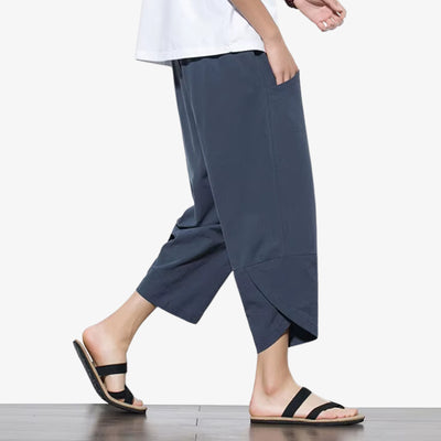Japanese men cropped wide pants combining traditional loose styles with modern aesthetics.