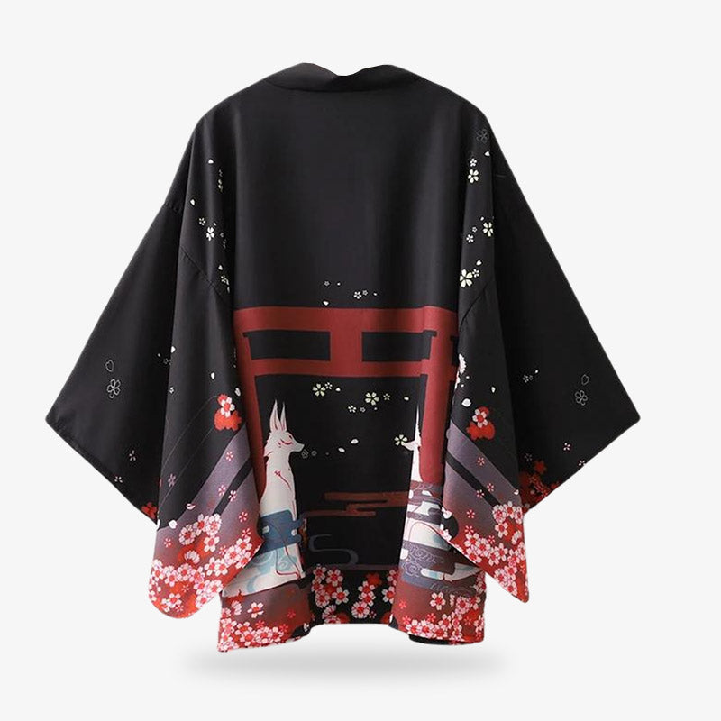 The kimono kitsune offers a unique blend of tradition and fantasy, showcasing the legendary fox spirit in exquisite detail