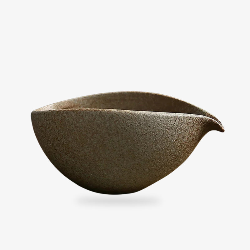 This Japanese Matcha bowl ceramic design with durable and high-quality materials, ideal for Japanese tea lovers