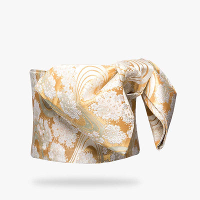 This traditional Obi Belt For Kimono is embroidered with Japanese flower motifs. The Obi's knot closes the geisha's Japanese kimono.