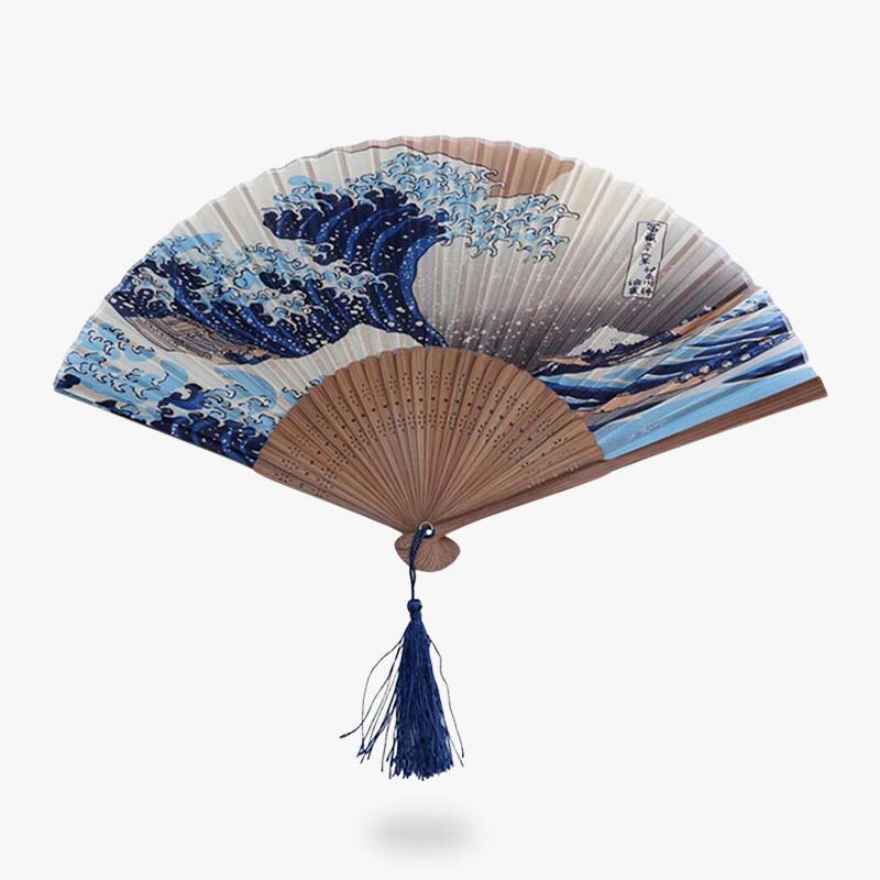 This Japanese Sensu Holdiung fan is made of bamboo. The folding fan is decorated with the Great Wave of Kanagawa by the artist Hokusai.