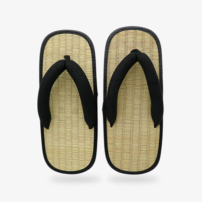 Handmade straw sandals from Japan, ideal for summer and cultural festivals