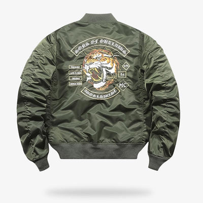 This lightweight sukajan jacket tiger army is a Japanese bomber in army green. This baseball jacket is long-sleeved