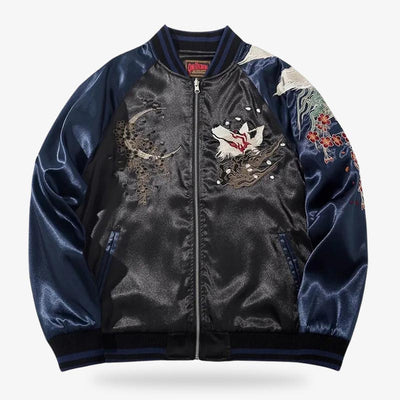 The sukajan wolf jacket showcases a bold wolf motif, representing strength and resilience in traditional Japanese culture.