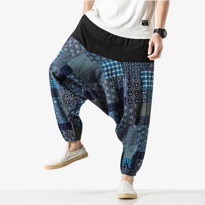 These wide legs japanese pants are a Japanese harem pants with geometric patterns on the cotton fabric.