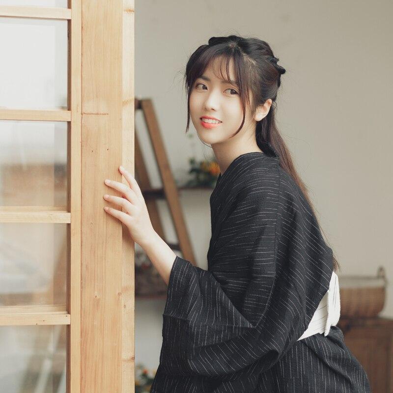 Kimono Geisha Cosplay